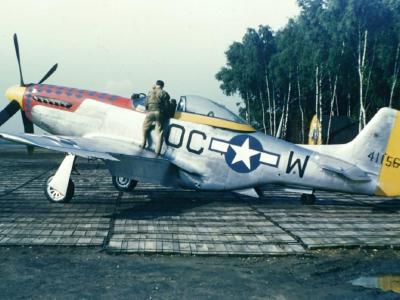 P-51D Mustang 44-11564 356th FG 359th FS Martlesham Heath England 1945, code OC-W