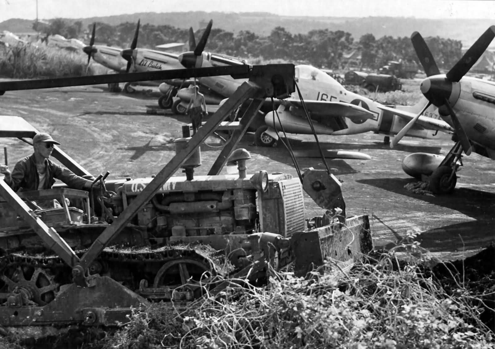P-51D Mustang 44-63822 „Lil Butch” of the 47th Fighter Squadron 15th FG