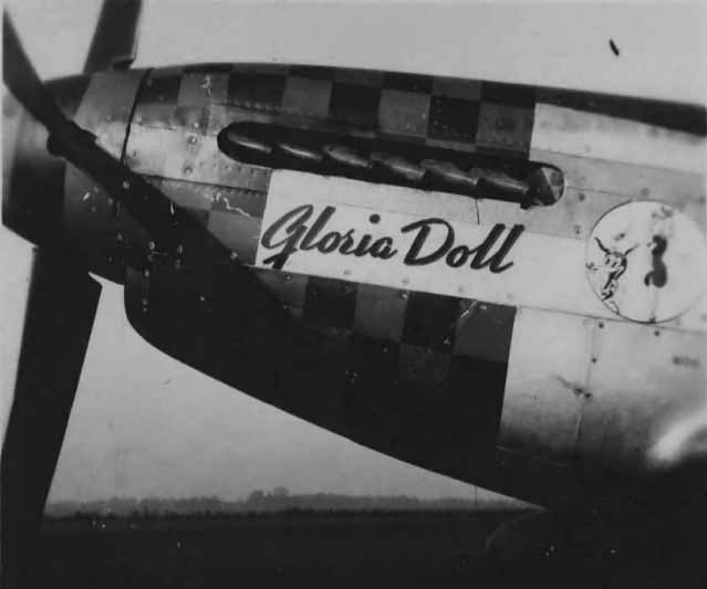 P-51 Nose Art „Gloria Doll” 352nd FS 353rd Fighter Group
