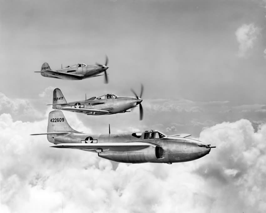 Bell fighters P-39, P-63 and P-59 Airacomet in formation