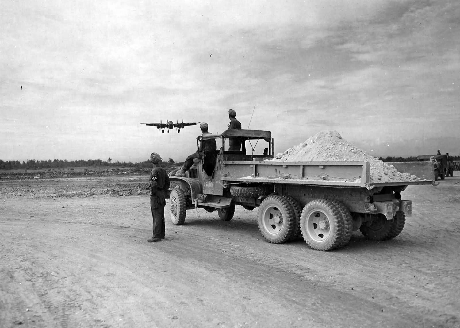 P-61B 42-39405 Anonymous III of the 548th Night Fighter Squadron pilot 1lt Mel Bode