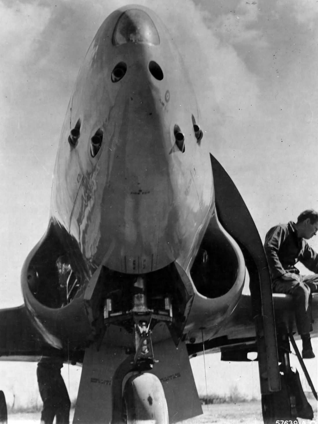Lockheed YP-80A Shooting Star nose