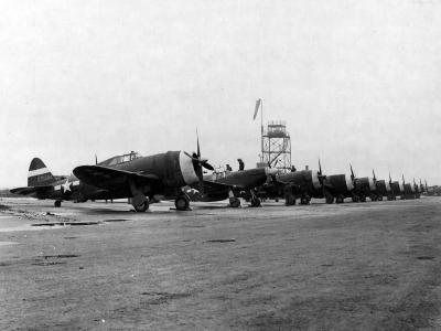 P-47D Thunderbolt 42-75564 of the 406th FS, 371st FG – 21 March 1944