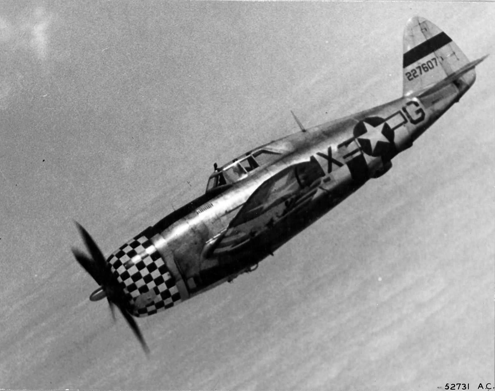 P-47D Thunderbolt 42-27607 coded MX-G, pilot 2lt Richard D. Stark of the 82nd FS, 78th Fighter Group