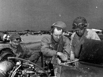 P 47D Thunderbolt of the 365th FS 358th FG at St. Pierre du Mont A 1 June 1944