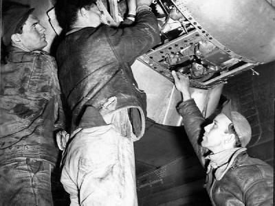 P-47 Thunderbolt undergoing engine maintenance – England
