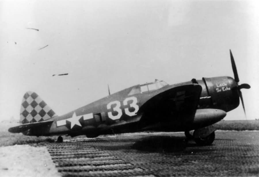 P-47 Thunderbolt white 33 „Little Sir Echo” of the 325th Fighter Group