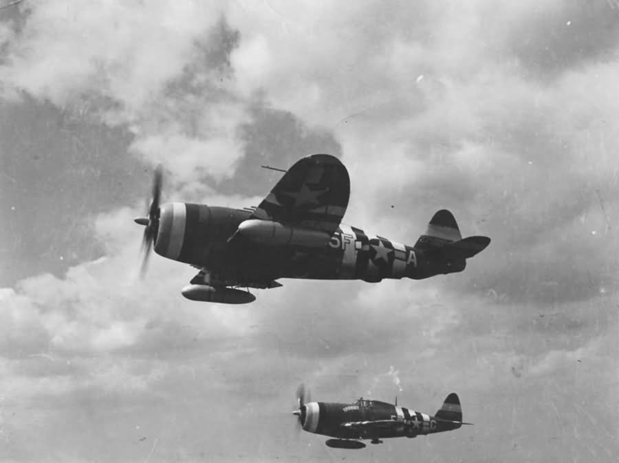 P-47 Thunderbolts 42-75855 and 42-75228 of the 5th Emergency Rescue Squadron in flight