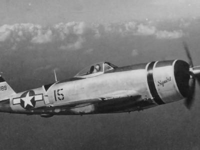 P-47 Thunderbolt 42-28189 black 15 in flight – 318th Fighter Group Ie Shima Okinawa