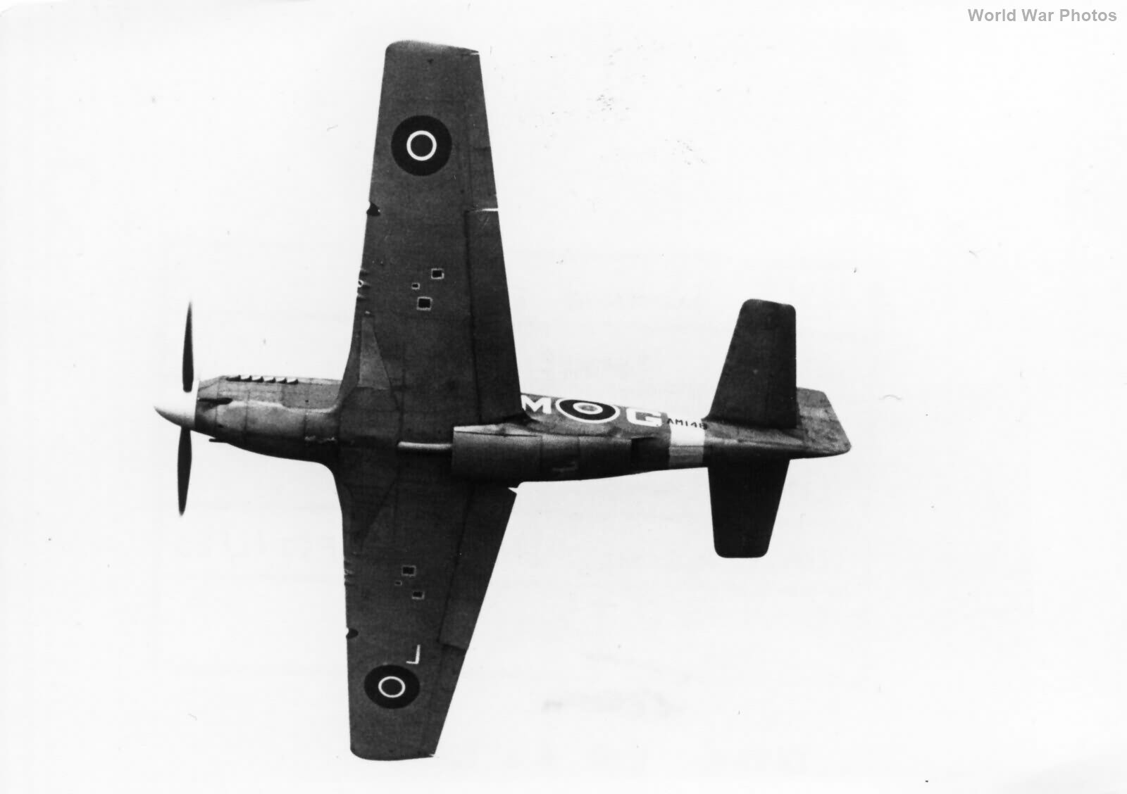 Mustang Mk I AM148 RM-G of No. 26 Squadron RAF August 1942 2