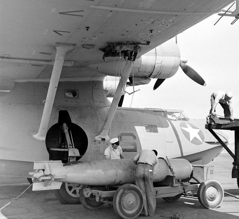 PBY-5A Catalina torpedo Loading
