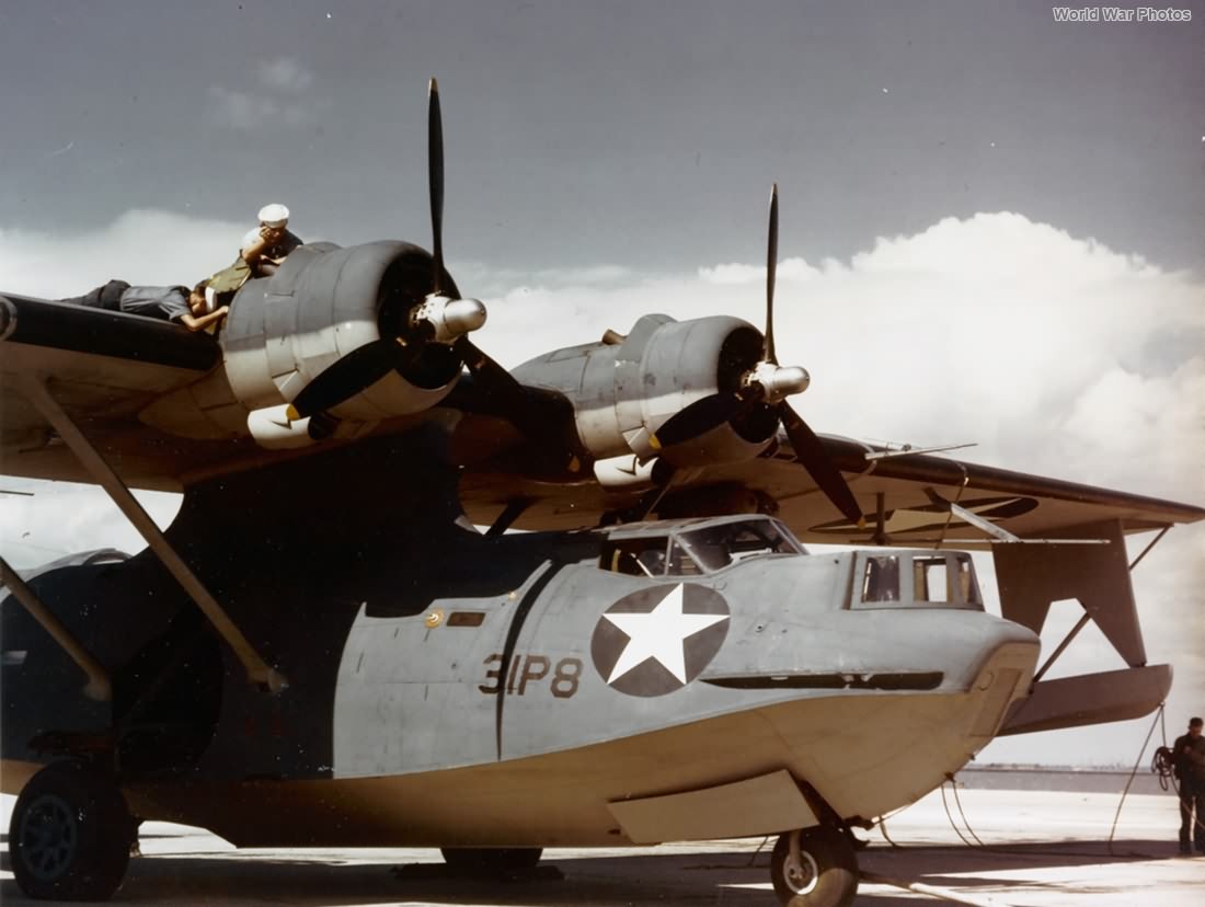 PBY-5A code 31P8 of the VP-31 at an East Coast 1942