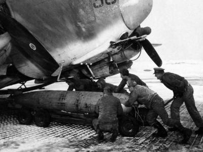 PV-2 1800 lb torpedo