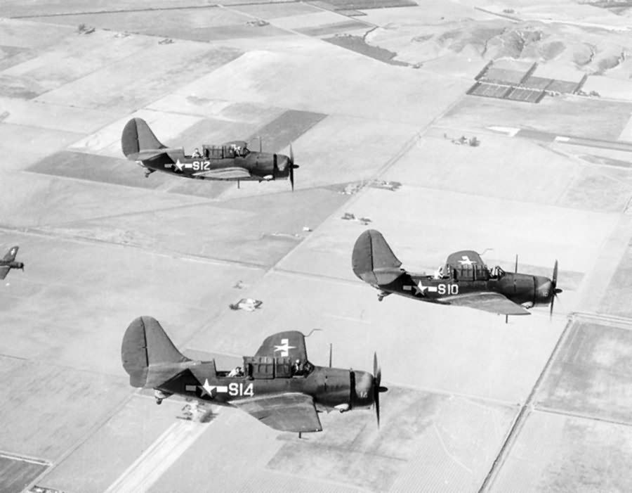 SB2C-3s S12, S10 and S14 of VB-98 in formation near NAAS Ventura County on 23 September 1944