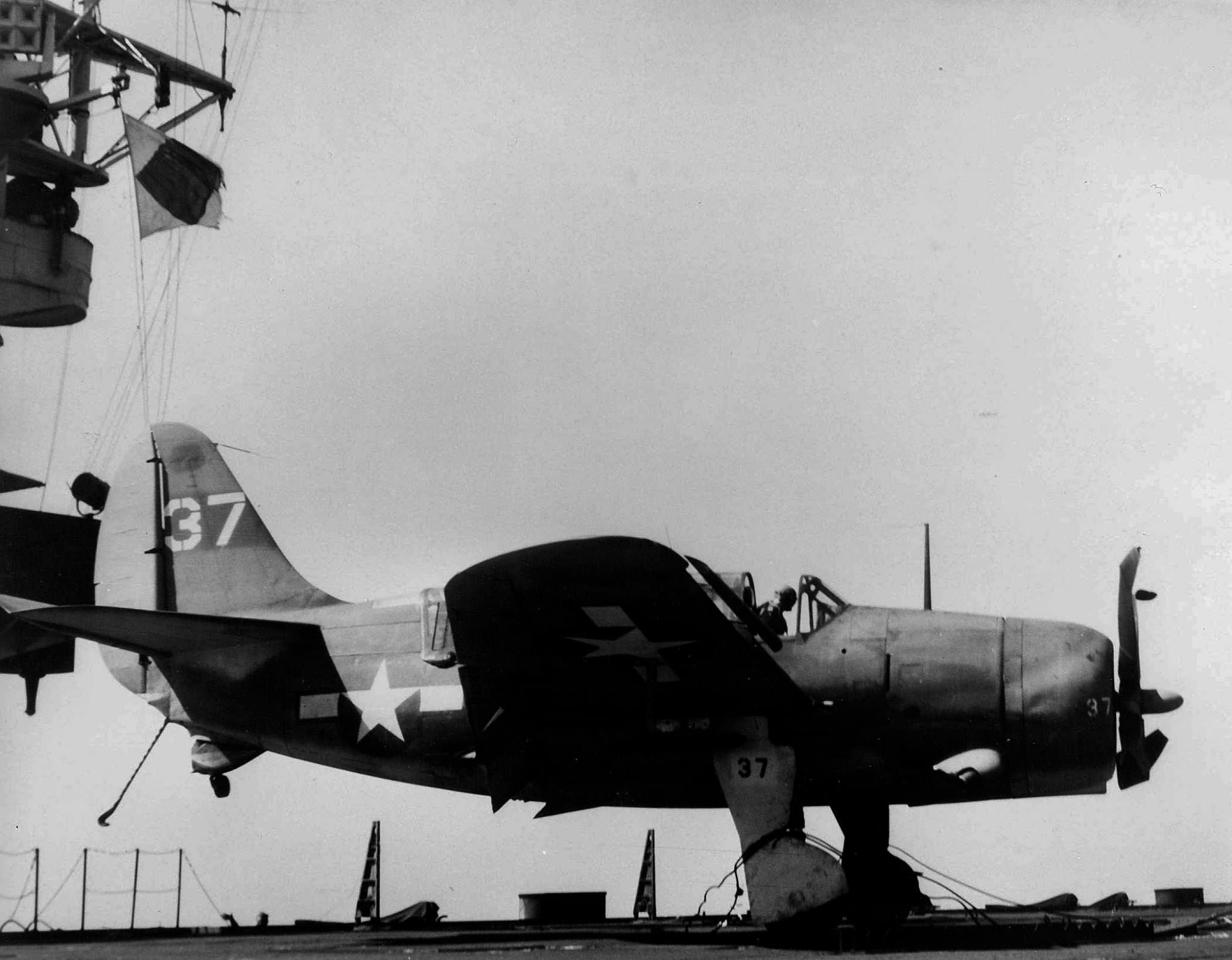 Curtiss SB2C Helldiver ’37’ of VB-6 pictured entagled in the barricade aboard USS Hancock (CV-19)