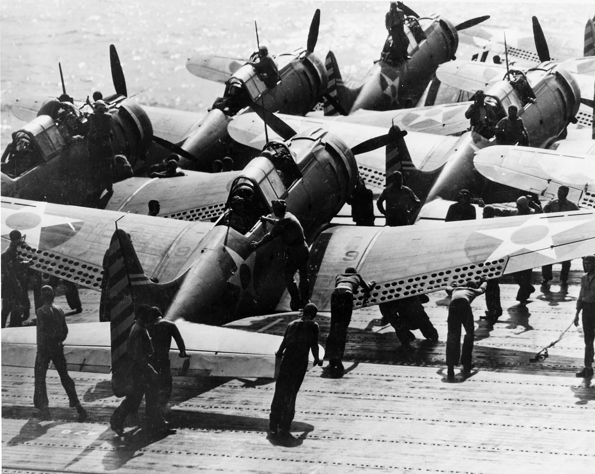 SBD on the flight deck of the aircraft carrier USS Enterprise (CV-6) on 3 May 1942