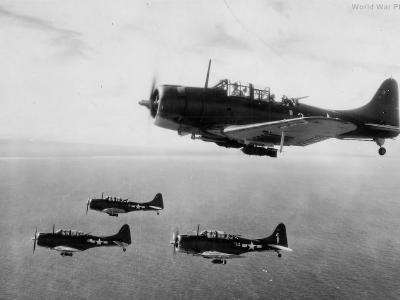 SBD-5 Dauntless