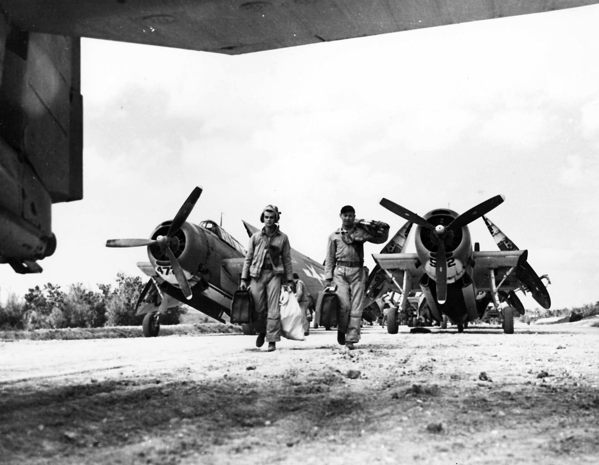 Marine TBM-3 Avengers of VMTB-232 at Okinawa on May 4, 1945