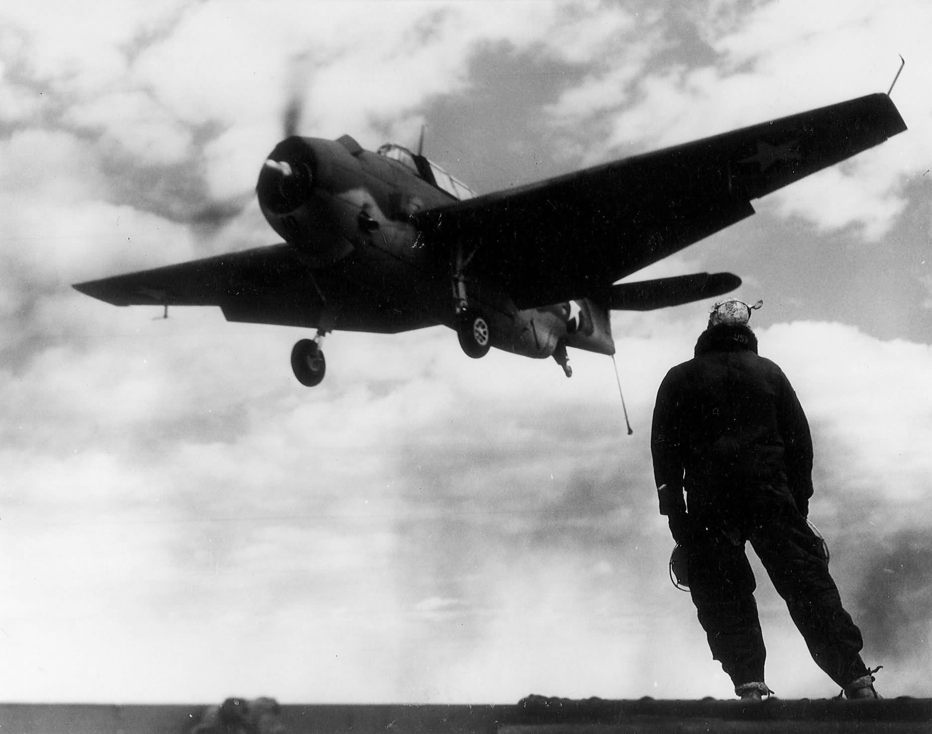 USS Wolverine TBF Avenger during carrier qualification on April 10, 1943