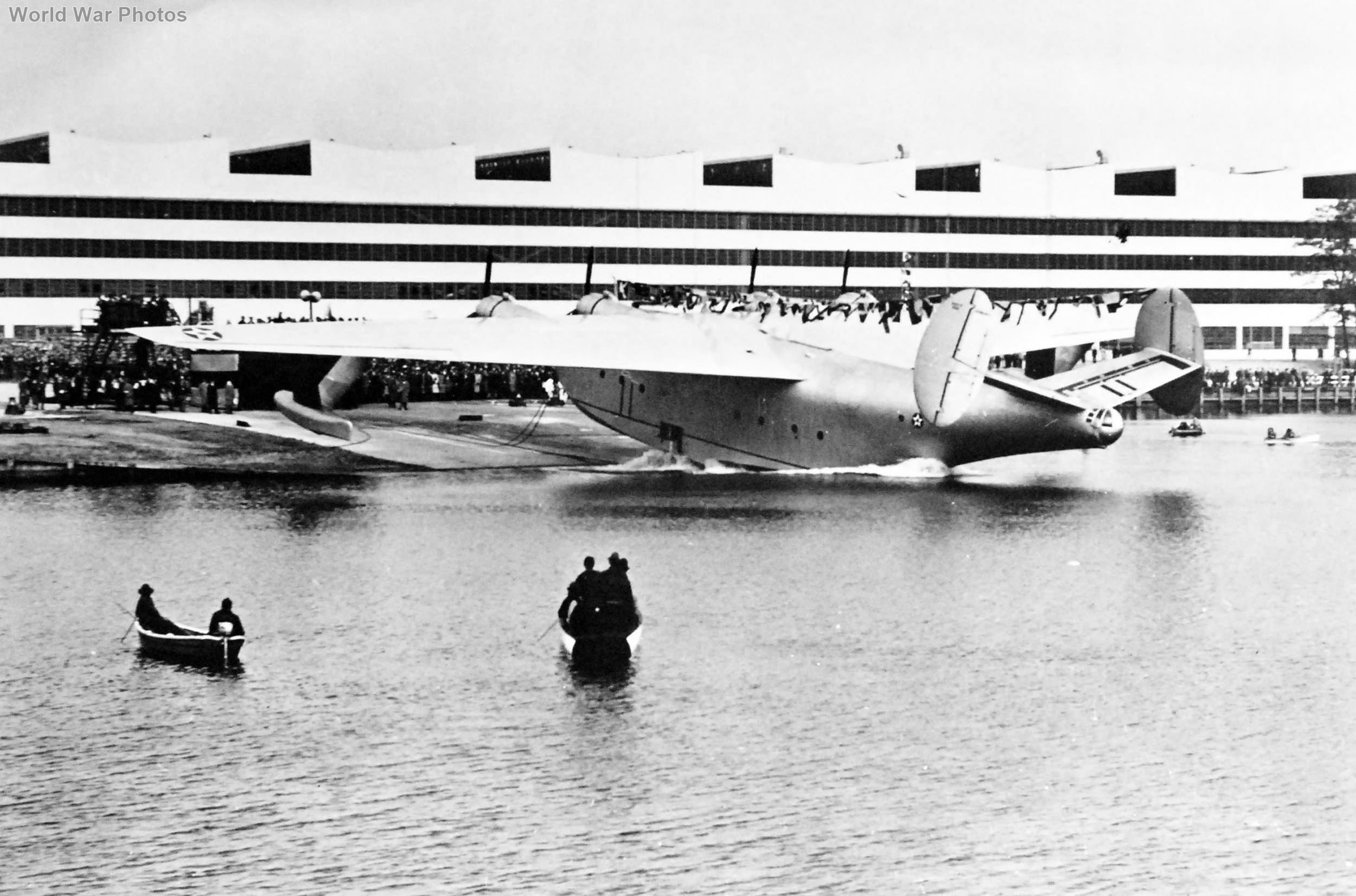 Launching of XPB2M Mars 8 November 1941 2