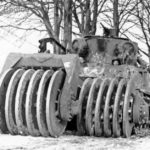 M32B1 with T1E1 Mine Exploder „Earthworm” of 738th Tank Battalion, Belgium January 1945