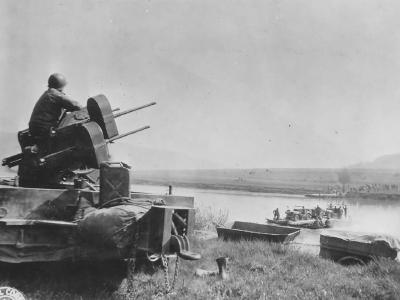 1945 GIs Danube River Ferry jeeps and antiaircraft M3 M16 MGMC