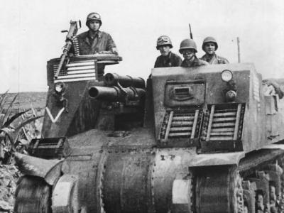 M7 Priest 105 mm HMC 135th Infantry 34th Division in Algeria 1942