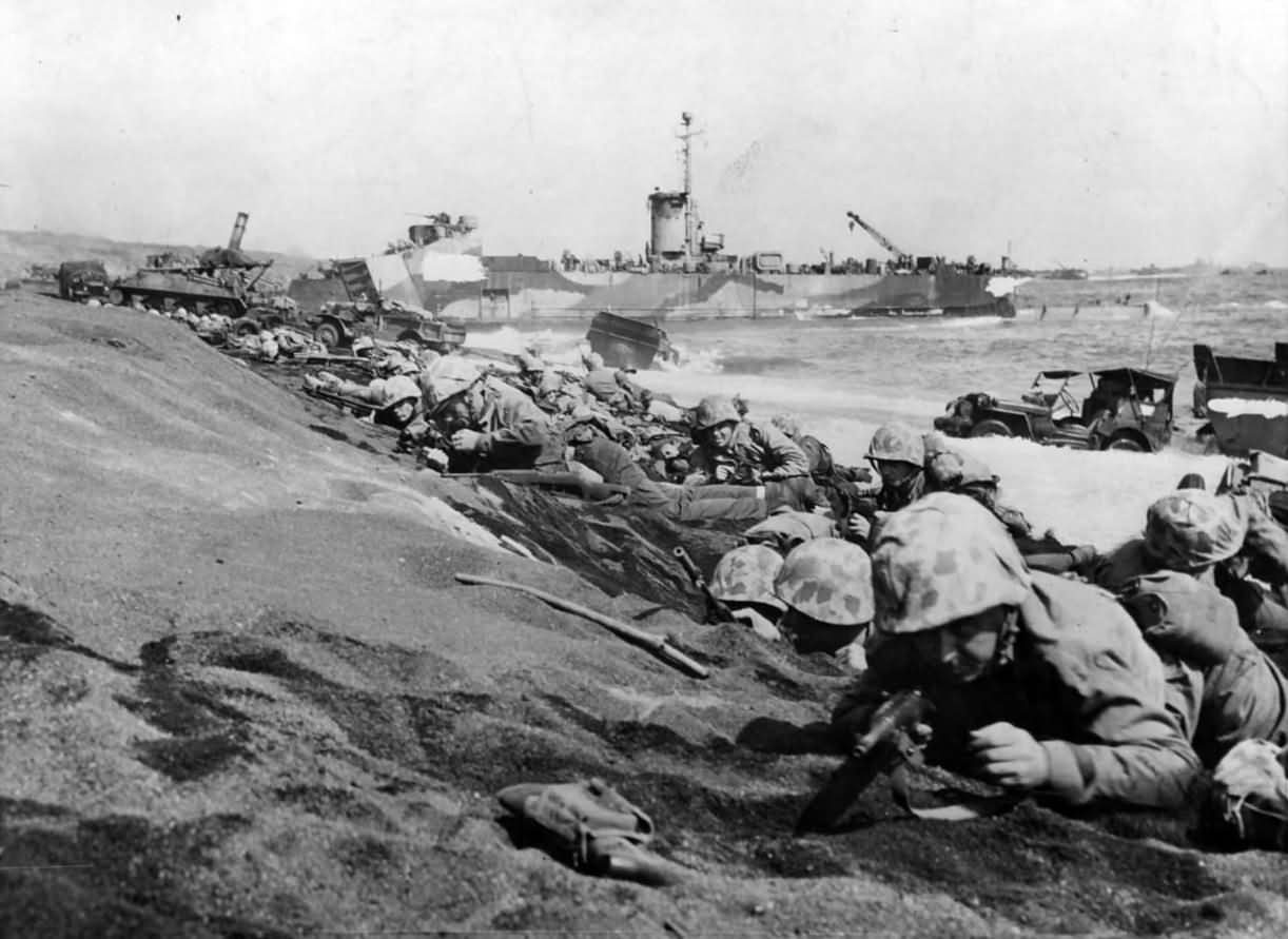 4th Division Marines Pinned Down on Iwo Jima Beachhead