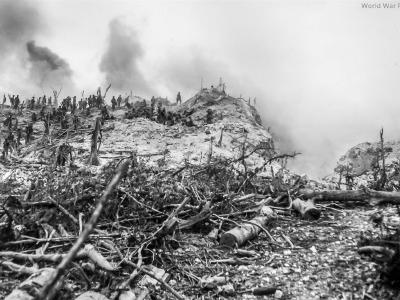1st Marine Division Assaults into Peleliu Hills