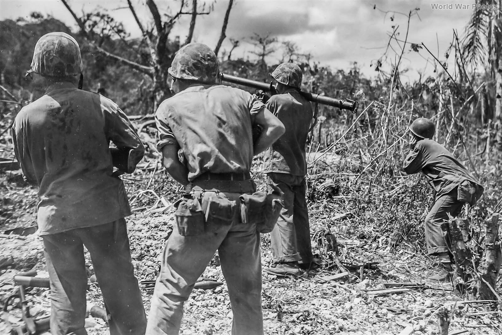 1st Marine Division M9 Bazooka Team on Peleliu