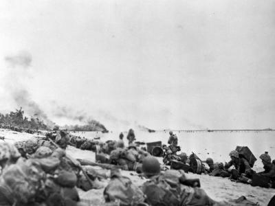 US Marines in action Orange Beach 3 Peleliu 1944