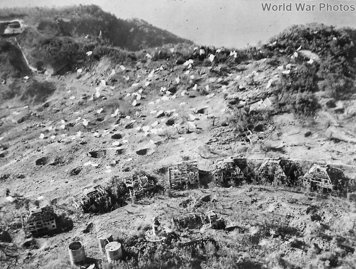 503rd Parachute Infantry landing at Zone B on Corregidor 1945