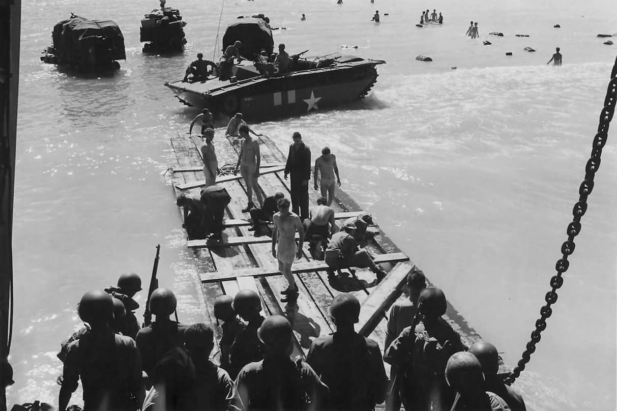 7th AAF Engineers Build High Tide Raft on Saipan