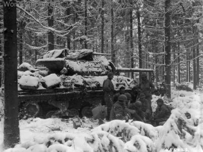 M10of the 629th Tank Destroyer Battalion near Courtil, Belgium 20 January 1945