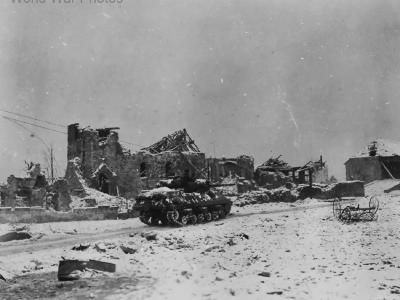 M10 of the 712th Tank Battalion, 90th Infantry Division, Berle Luxembourg