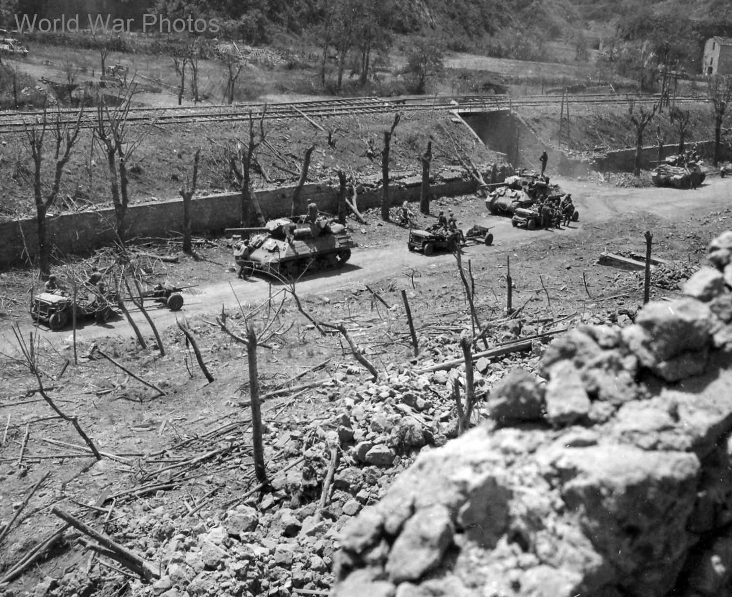 M10s in Valente Italy 2 June 1944