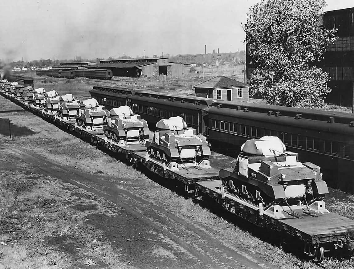 M3 Grant Tanks for British Army Leave Pullman Standard Plant 1941