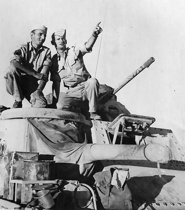 U.S. M3 Lee crew atop tank in Egyptian Desert November 1942