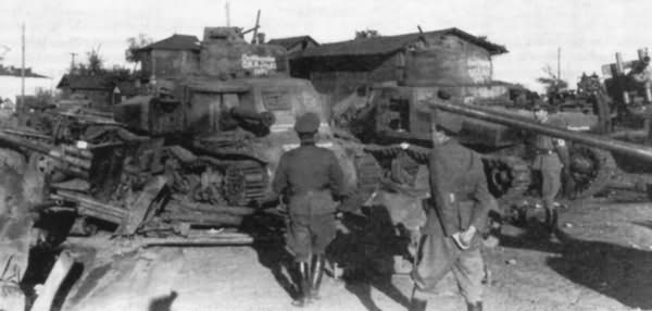 Captured M3 Lee tanks (M3 средний) – Eastern Front