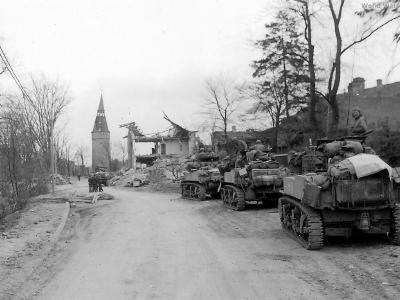Column of M5 from 12th AD, D Company, 714th TB Kitzingen April 1, 1945