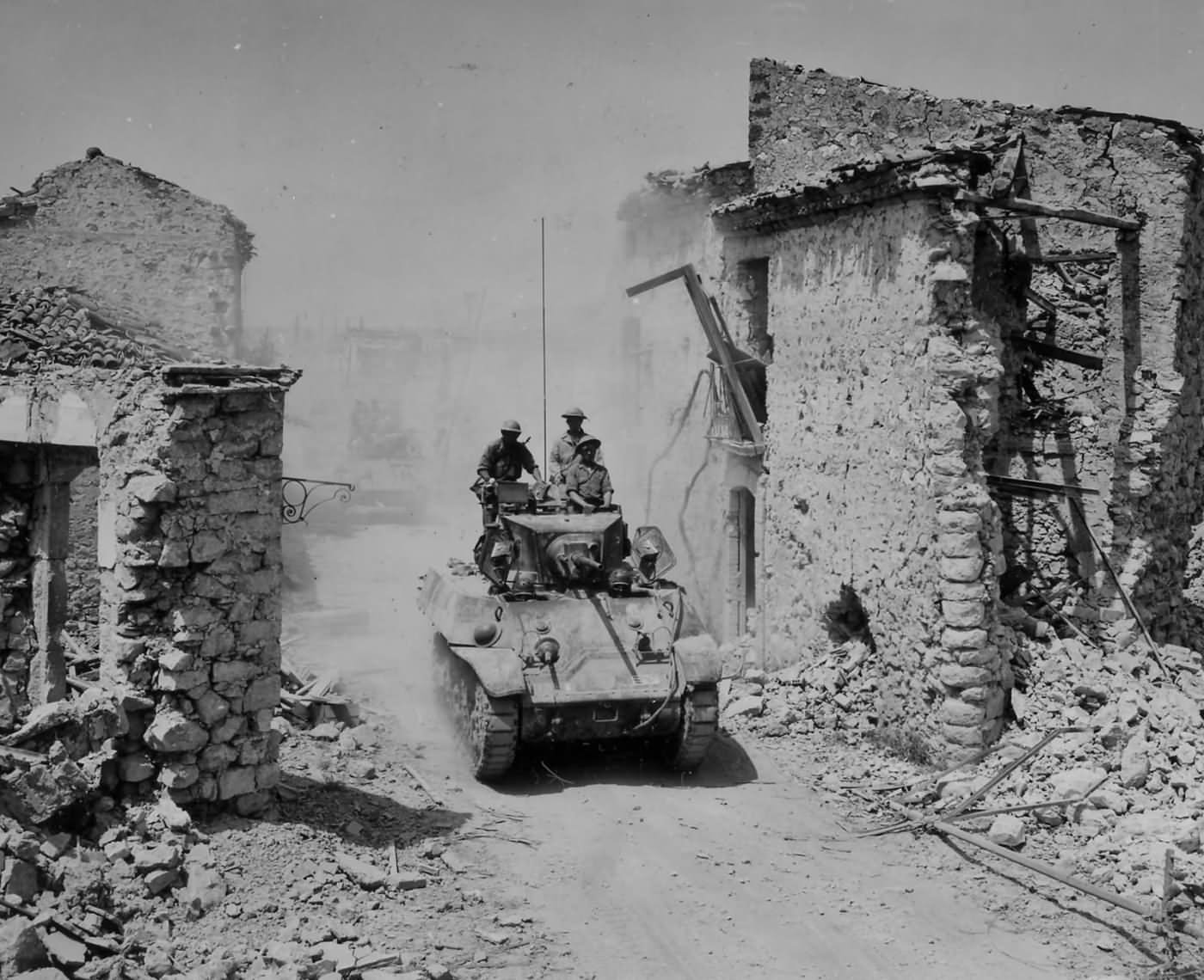 1st Free French Motorized Infantry Division M3A3 Stuart San Andrea Italy 1944