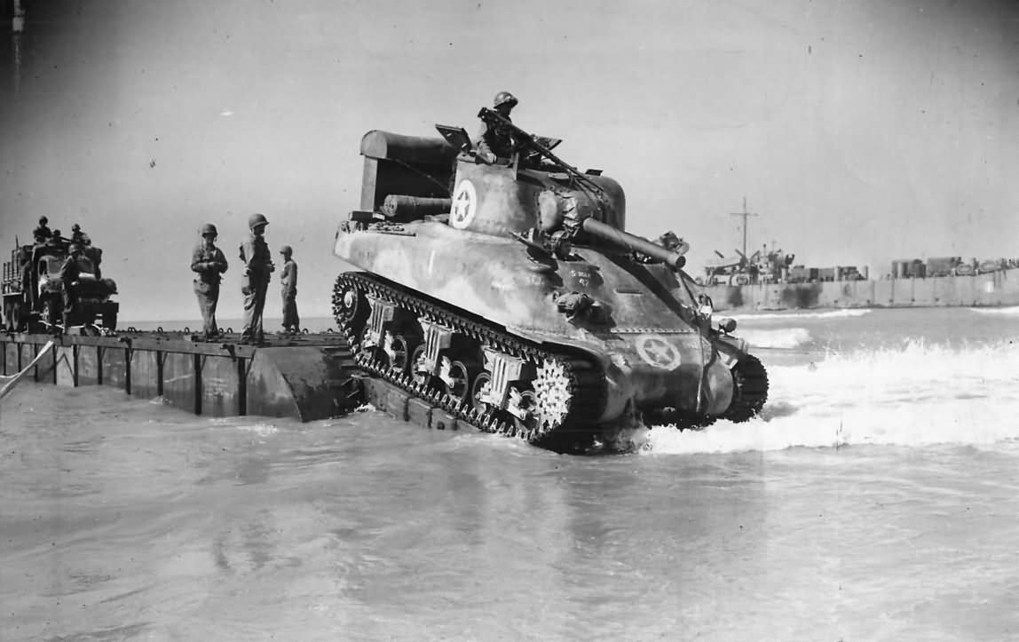 M4A1 Sherman tank of the 67th Armored Regiment, 2nd Armored Division lands during Operation Husky in Sicily 1943