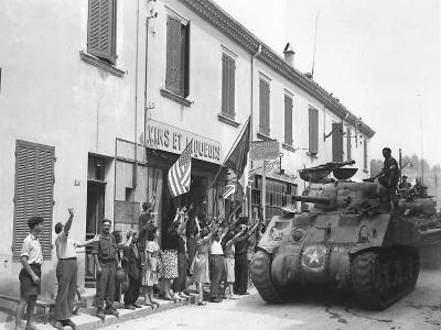 French Civilians Greet First American M4 Tanks Entering Le Lavandou