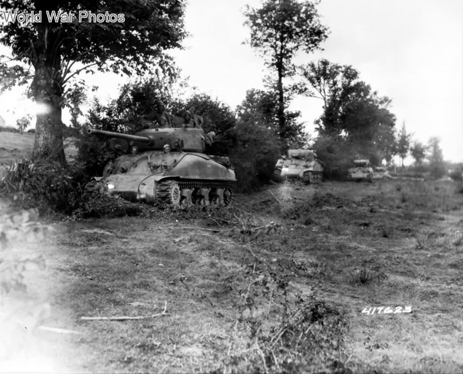 Shermans M4A1 76 of the 67th Armored Regiment, Champ-du-Boult, Normandy 1944