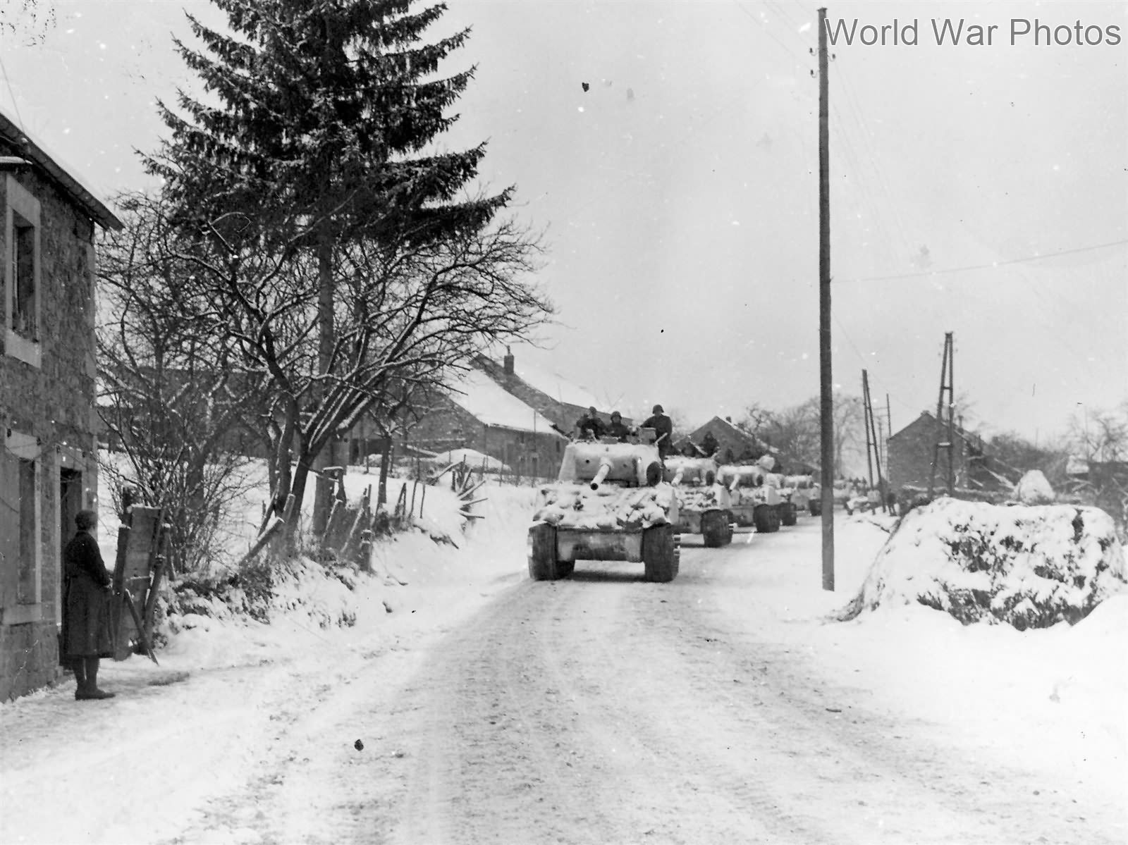 2nd AD Shermans 76 column Fisenne Belgium, Bulge 21 January 1945