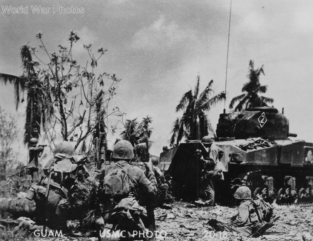 Marine tank M4A2 Sherman