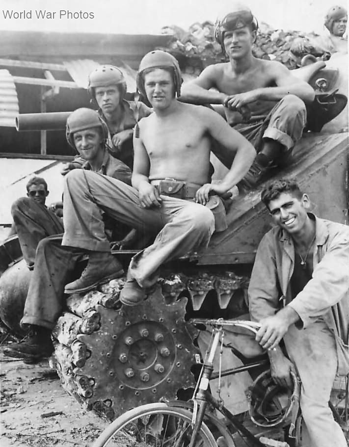 Marine M4 tank crew rests after Battle in Agana Guam
