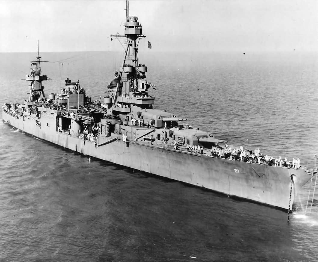 American Heavy Cruiser USS Chester (CA-27) 1944