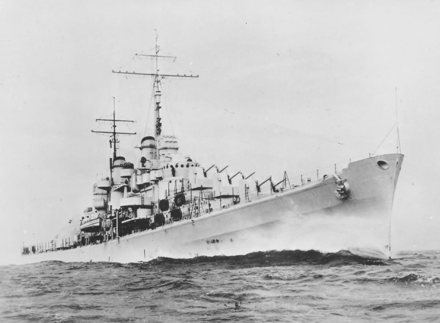 Cruiser USS Atlanta (CL 51) bow view