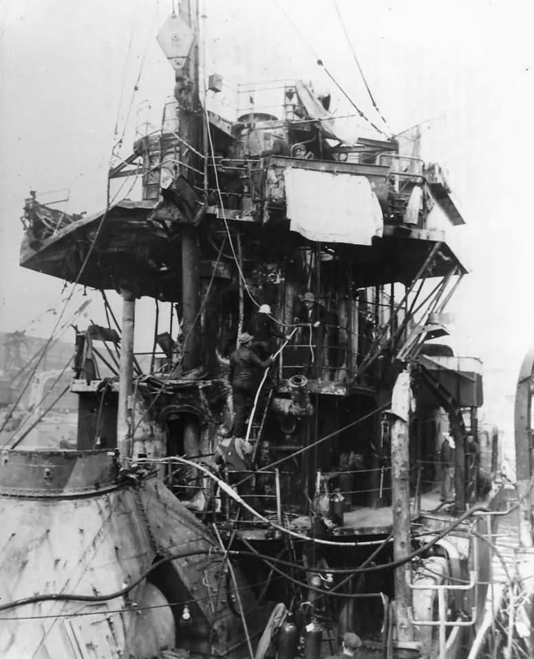 Destroyer USS Haraden DD-585 Hit By Japanese Kamikaze in Sulu Sea December 1944